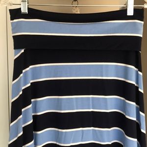 Old Navy blue maxi skirt with thick waistband